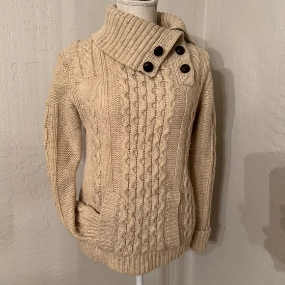 Vintage By Pops Women's Ivory Wool Cable Knit Button Up Collar Pull Over Sweater - Picture 4 of 14